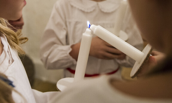 Billede af lycialys der tændes