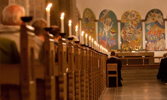 Billede af kirkebænke i Ribe Domkirke